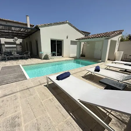 Climatisee Avec Piscine A St Remy